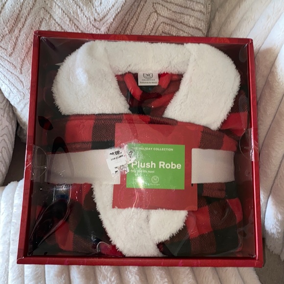 Martha Stewart Collection women's Plush Robe One size fits most - Picture 3 of 8